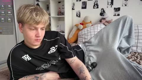 oliver online show from 04.05.26