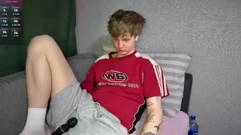 Snapshot of olivertasty chatting on 05.20.26 oliver online show from 05.20.26