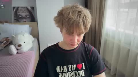 Snapshot of olivertasty chatting on 06.13.26 oliver online show from 06.13.26