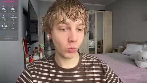 Snapshot of olivertasty chatting on 07.16.26 oliver online show from 07.16.26