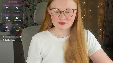 Snapshot of olivia_date chatting on 05.15.26 Olivia Date online show from 05.15.26