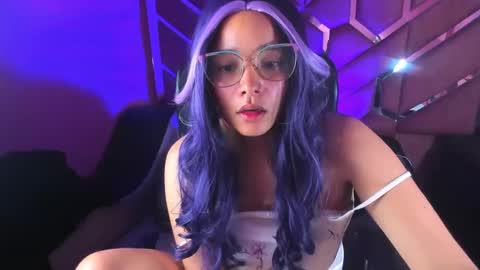 Snapshot of olivia_fox69 chatting on 03.04.25 OLIVIA online show from 03.04.25