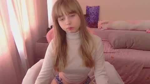 Olivia online show from 06.03.26