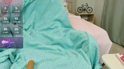 Olivia Hi guys Follow me  online show from 10.06.25