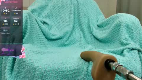 Olivia Hi guys Follow me  online show from 01.06.26