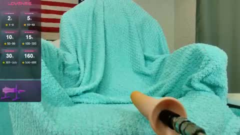 Olivia Hi guys Follow me  online show from 07.08.26