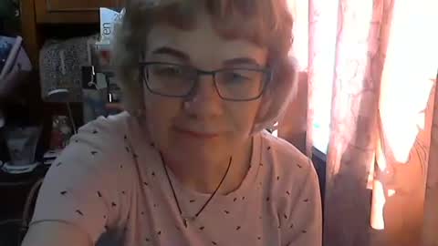 Snapshot of olivia_mia25 chatting on 03.21.26 Olivia Mia online show from 03.21.26