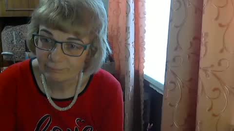 Snapshot of olivia_mia25 chatting on 04.02.26 Olivia Mia online show from 04.02.26