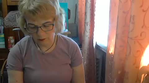 Snapshot of olivia_mia25 chatting on 05.05.26 Olivia Mia online show from 05.05.26
