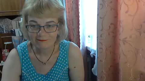 Olivia Mia online show from 06.20.26