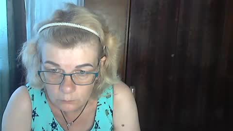 Olivia Mia online show from 07.17.26