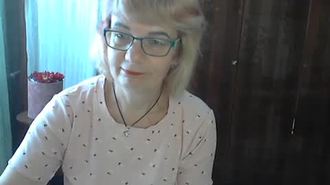 Olivia Mia online show from 07.19.26