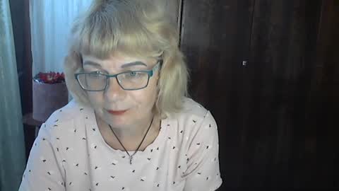 Olivia Mia online show from 07.28.26
