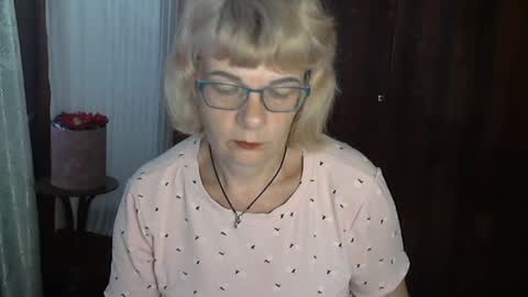 Olivia Mia online show from 07.28.26