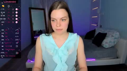 Olivia online show from 02.12.25