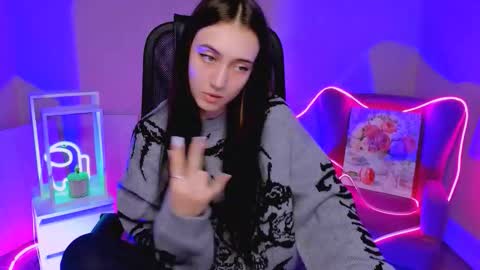 olivia_norton_ online show from 12.02.25