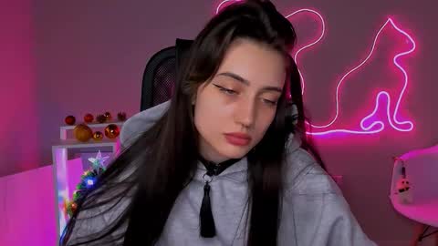 olivia_norton_ online show from 01.08.26