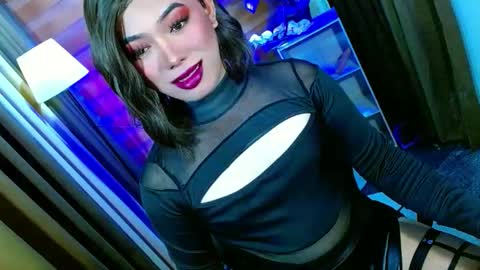 Miss OLIVIA online show from 04.23.26