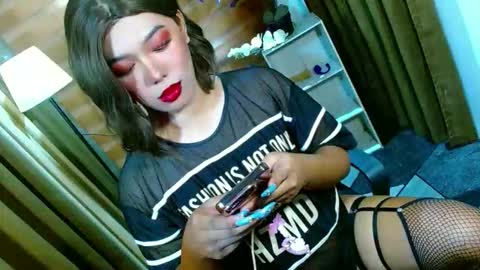 Miss OLIVIA online show from 04.29.26