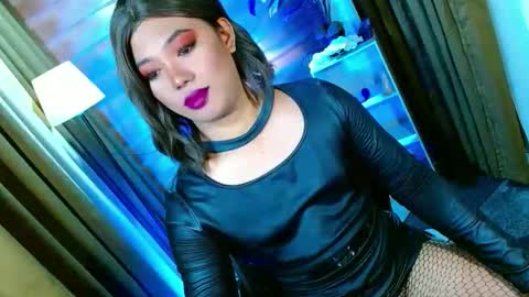 Miss OLIVIA online show from 05.16.26