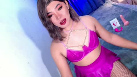 Miss OLIVIA online show from 06.21.26