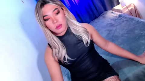 Miss OLIVIA online show from 07.11.26