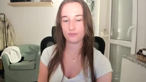 Oliwiaa2004 online show from 12.14.25