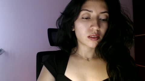 oliviaaa__ online show from 07.08.26