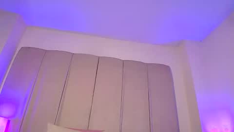 My name is olivia but can you call me Oli online show from 02.10.26