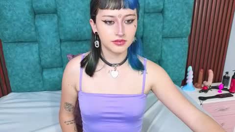 Snapshot of oliviabonnie chatting on 03.01.26 oliviabonnie online show from 03.01.26