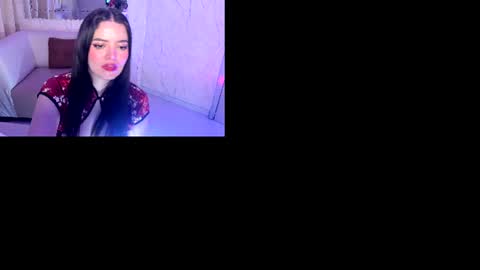 Snapshot of oliviahalley chatting on 06.12.26 oliviahalley online show from 06.12.26