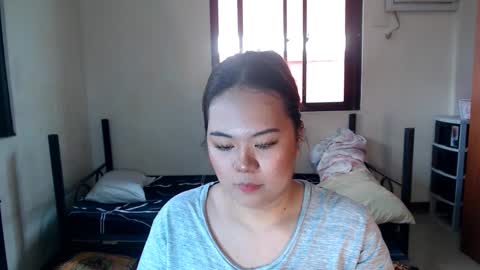 olivia hollywood online show from 01.06.25