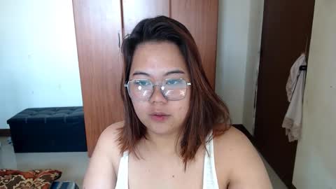 olivia hollywood online show from 01.26.25