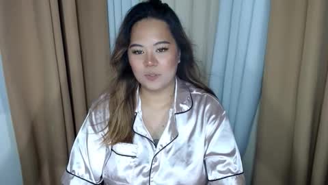 olivia hollywood online show from 11.08.25