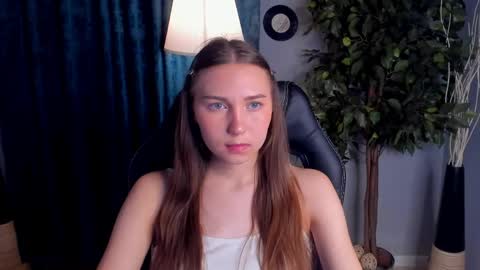 olivialangs online show from 04.03.26