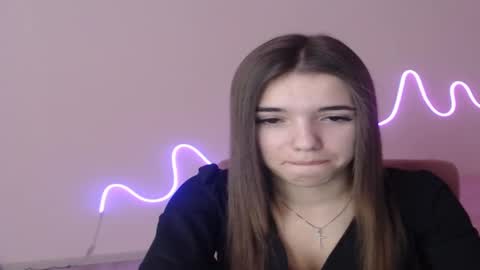 Snapshot of olivialimm chatting on 12.15.24 Olivia online show from 12.15.24
