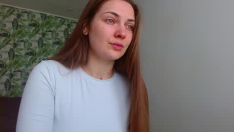 Olivia online show from 04.16.26