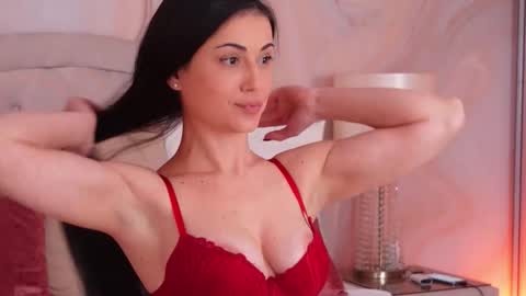 OliviaSway online show from 12.15.25