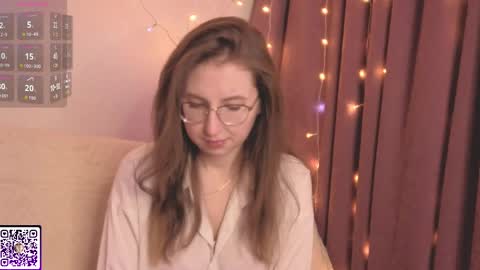 Kylie online show from 04.08.26