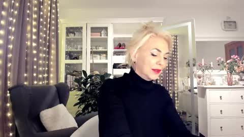 ollalla7 online show from 02.19.26