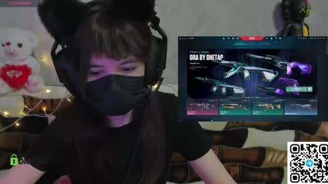 Snapshot of ollie_baird chatting on 12.01.25 Ollie online show from 12.01.25