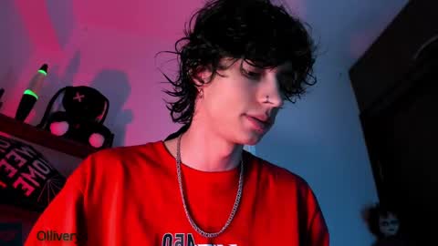 Snapshot of olliver___y chatting on 03.06.25 online show from 03.06.25