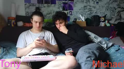 Snapshot of ololkd chatting on 04.28.26 Tony online show from 04.28.26