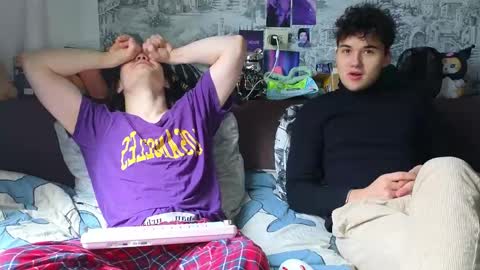 Snapshot of ololkd chatting on 04.29.26 Tony online show from 04.29.26