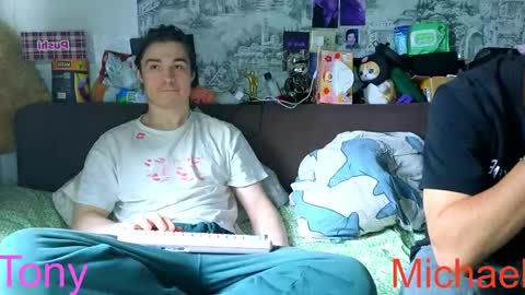 Snapshot of ololkd chatting on 05.26.26 Tony online show from 05.26.26