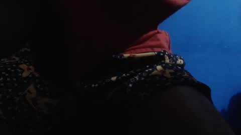 OlySantos online show from 10.10.25