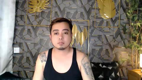 Snapshot of omar_asianfuck chatting on 12.18.25 omar_asianfuck online show from 12.18.25