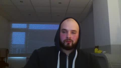 Snapshot of omgwhereim chatting on 01.06.25 omgwhereim online show from 01.06.25