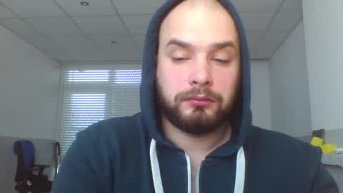 Snapshot of omgwhereim chatting on 01.07.25 omgwhereim online show from 01.07.25