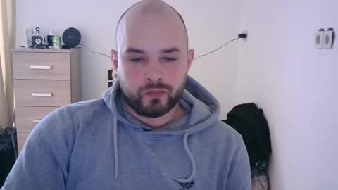 omgwhereim online show from 04.10.26